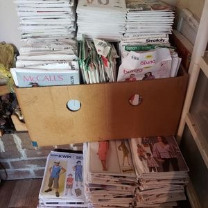 Bundle of 250 sewing Patterns